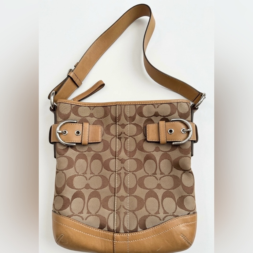 Coach Y2K Vintage Shoulder Bag